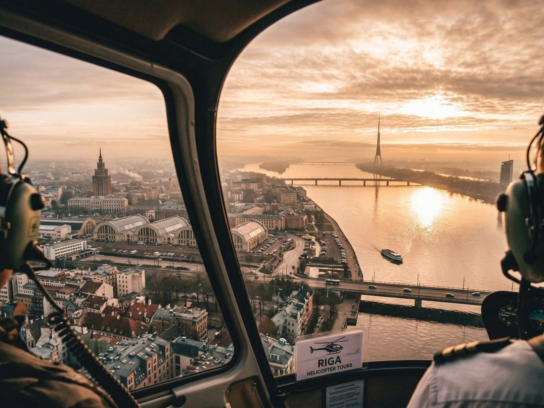 Helikoptera pilots lido pāri Rīgas centrālajai daļai